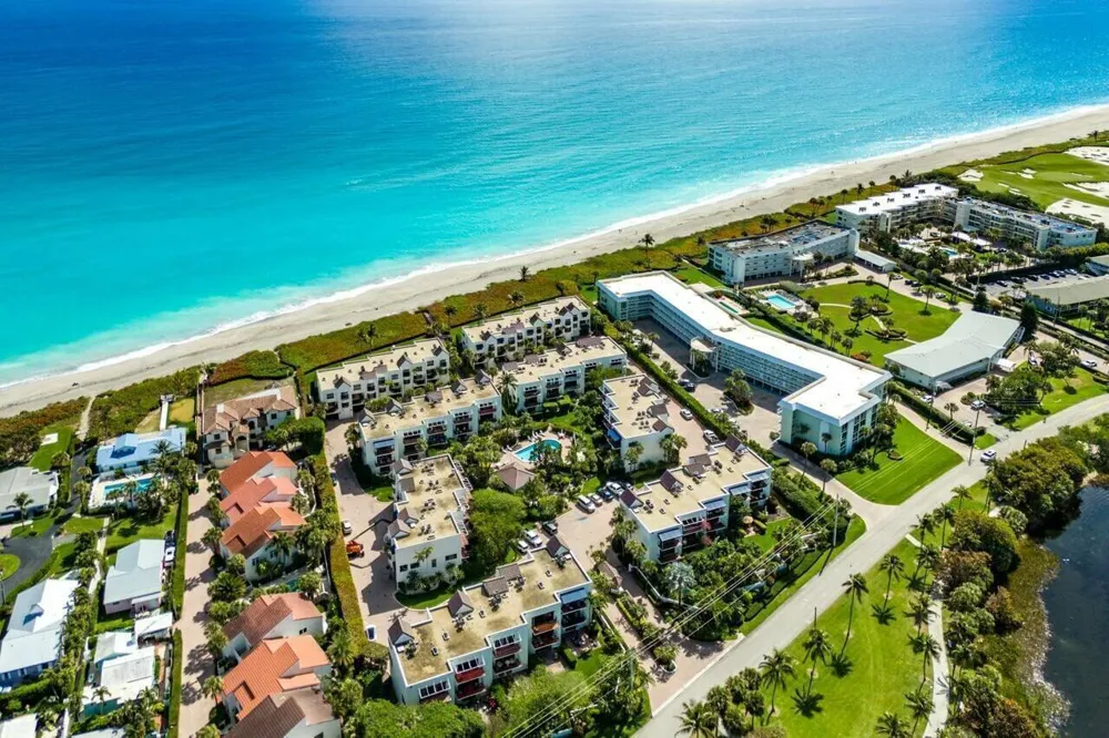 170 Celestial Way #3-2 Juno Beach, FL 33408