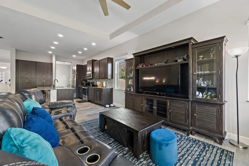 15955 Whippoorwill Circle Westlake, FL 33470