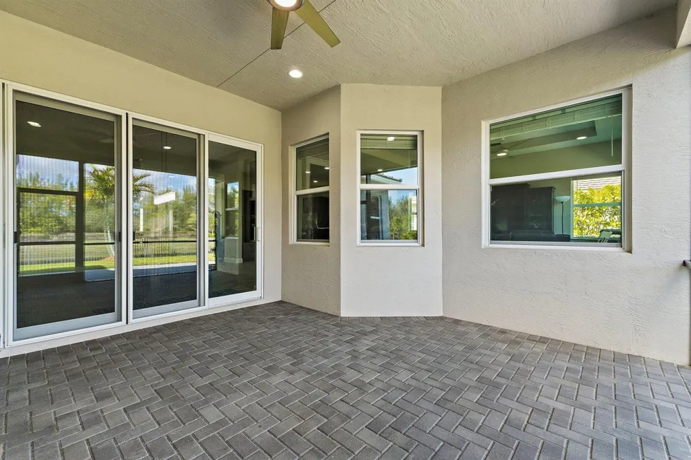 15955 Whippoorwill Circle Westlake, FL 33470