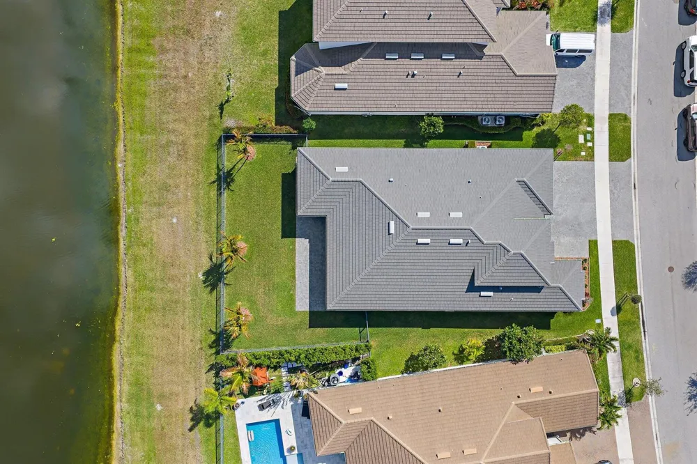 15955 Whippoorwill Circle Westlake, FL 33470