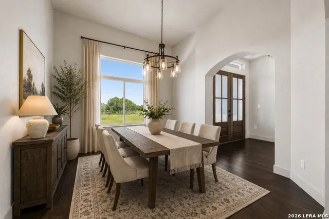 731 County Road 356 Adkins, TX 78101