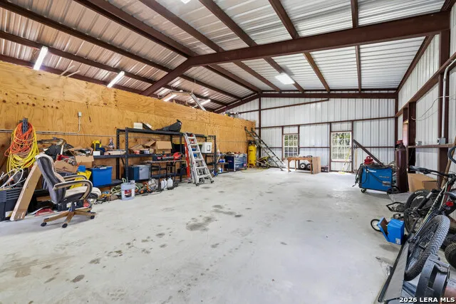 731 County Road 356 Adkins, TX 78101