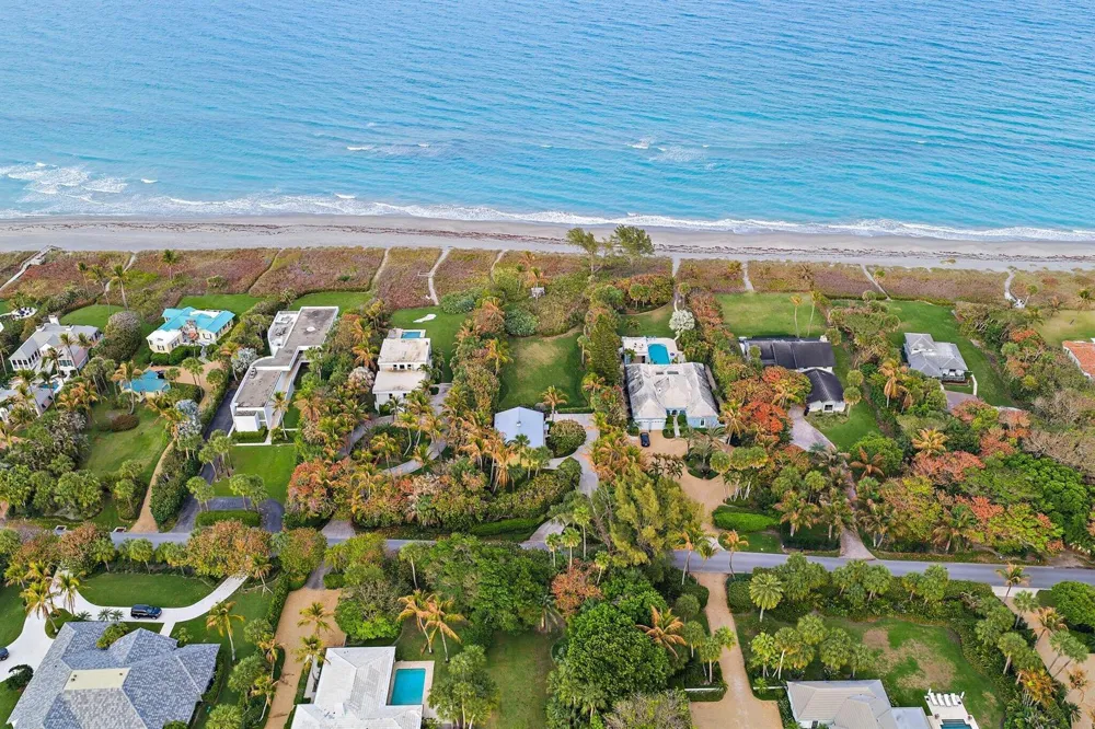 31 Beach Road Jupiter Island, FL 33455