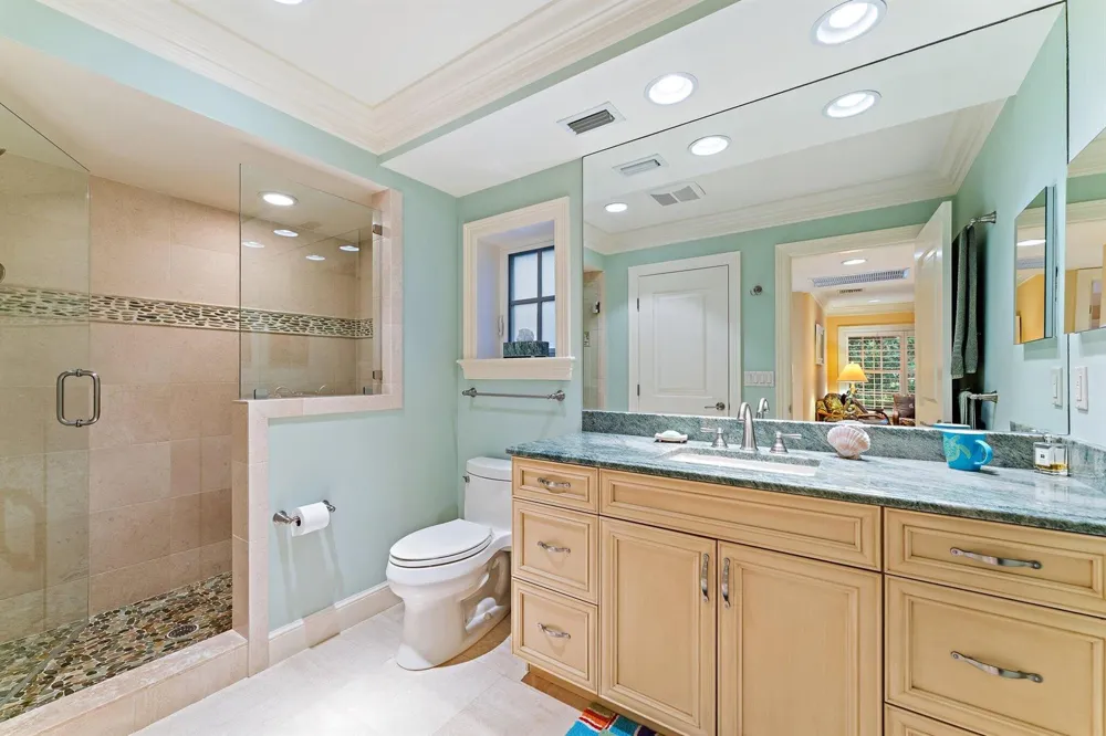 31 Beach Road Jupiter Island, FL 33455