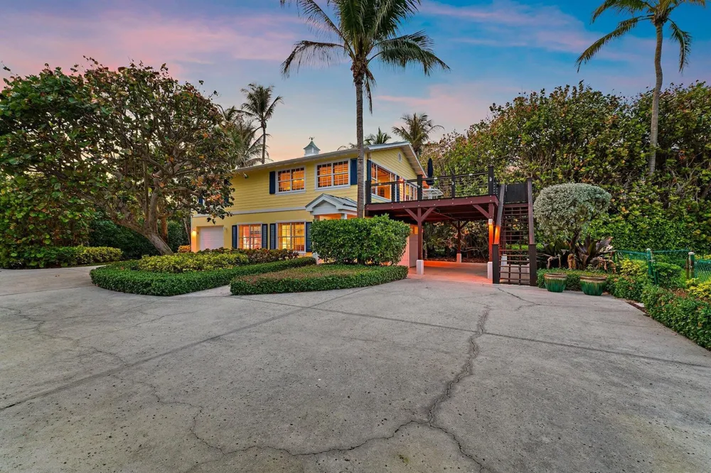 31 Beach Road Jupiter Island, FL 33455