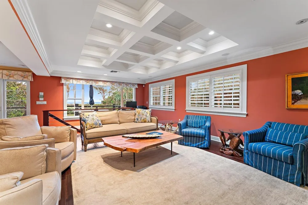 31 Beach Road Jupiter Island, FL 33455