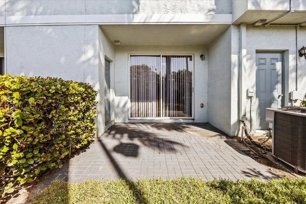 3529 Sonoma Drive Riviera Beach, FL 33404