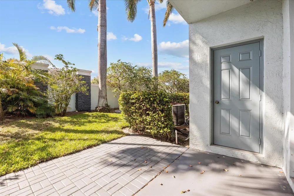3529 Sonoma Drive Riviera Beach, FL 33404