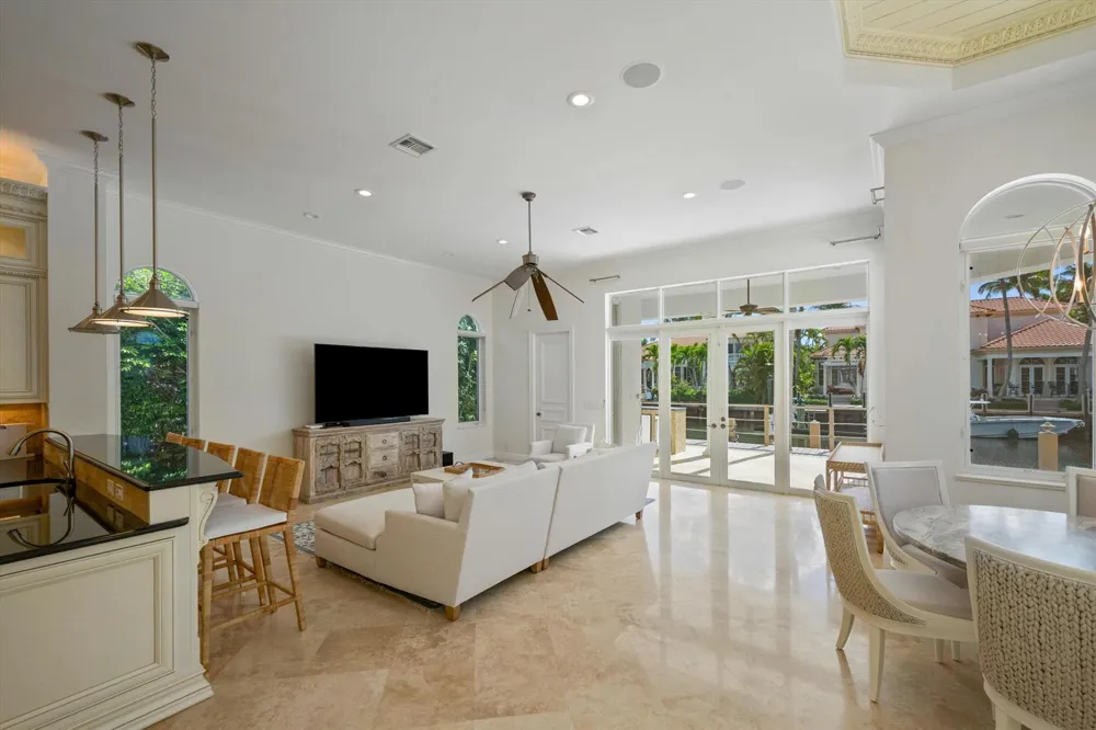 788 Harbour Isles Place North Palm Beach, FL 33410