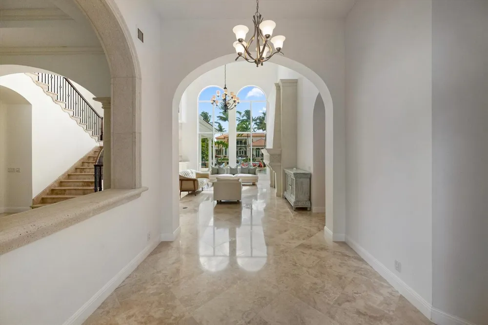 788 Harbour Isles Place North Palm Beach, FL 33410