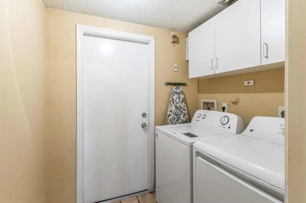 2224 Soundings Court 
