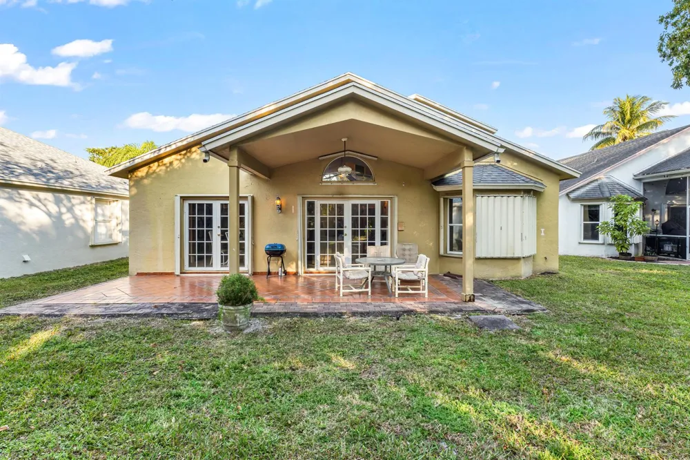 2224 Soundings Court 