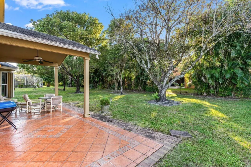 2224 Soundings Court 