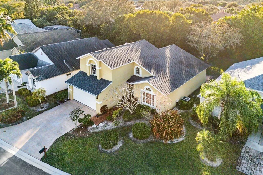 2224 Soundings Court 