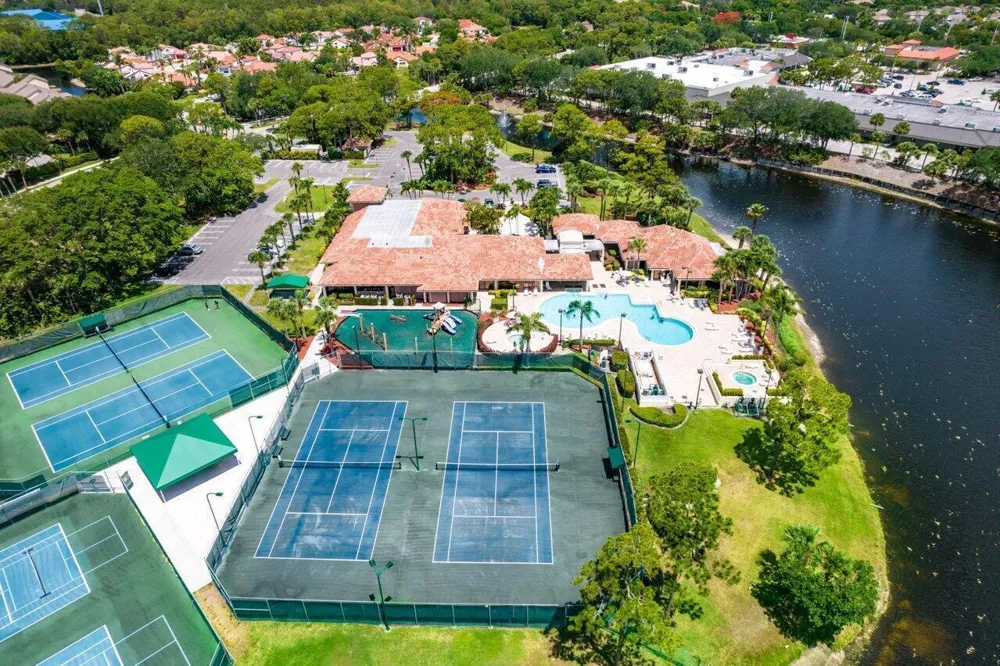 2224 Soundings Court 