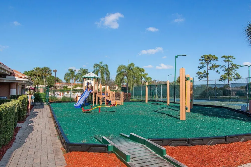 2224 Soundings Court 