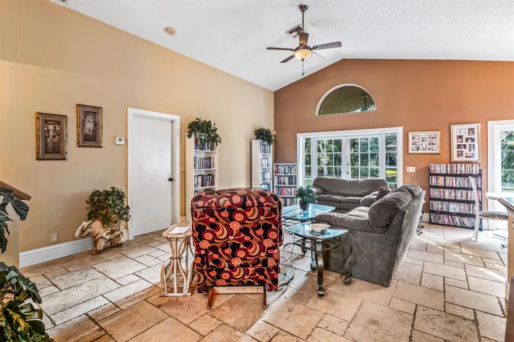 2224 Soundings Court 