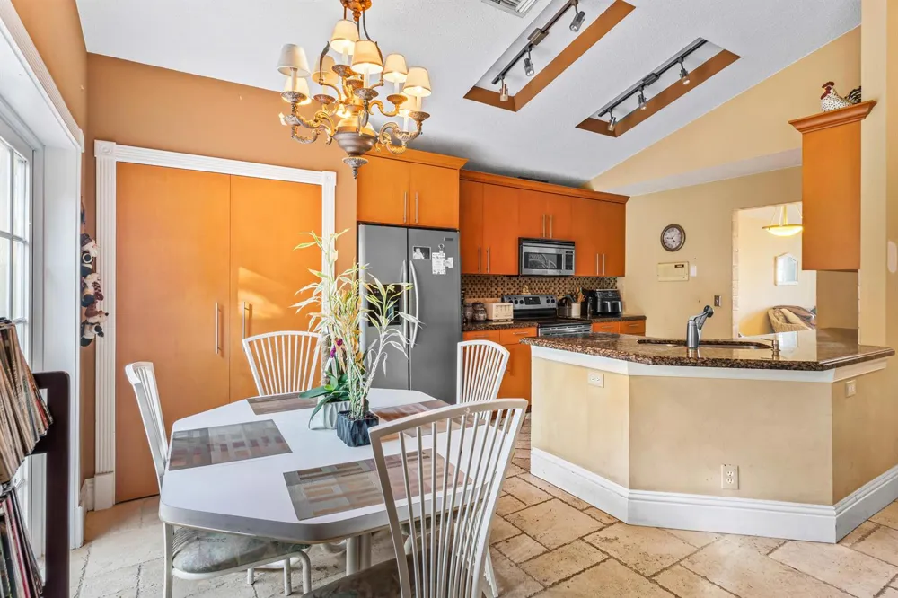 2224 Soundings Court 