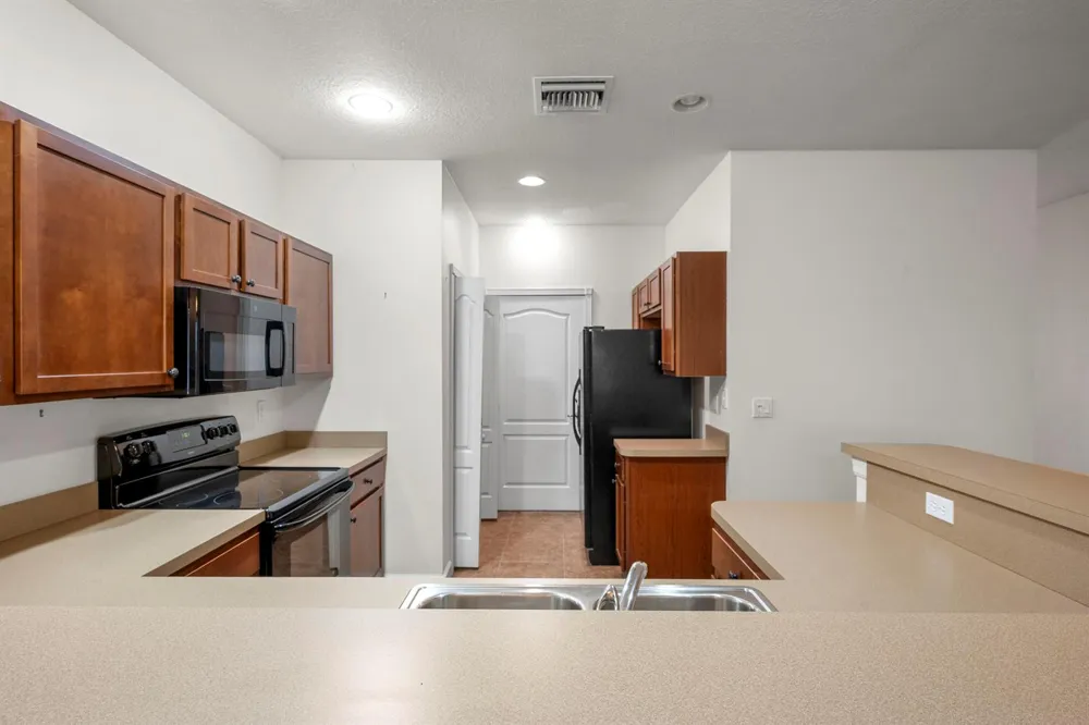 2545 Creekside Drive Fort Pierce, FL 34981