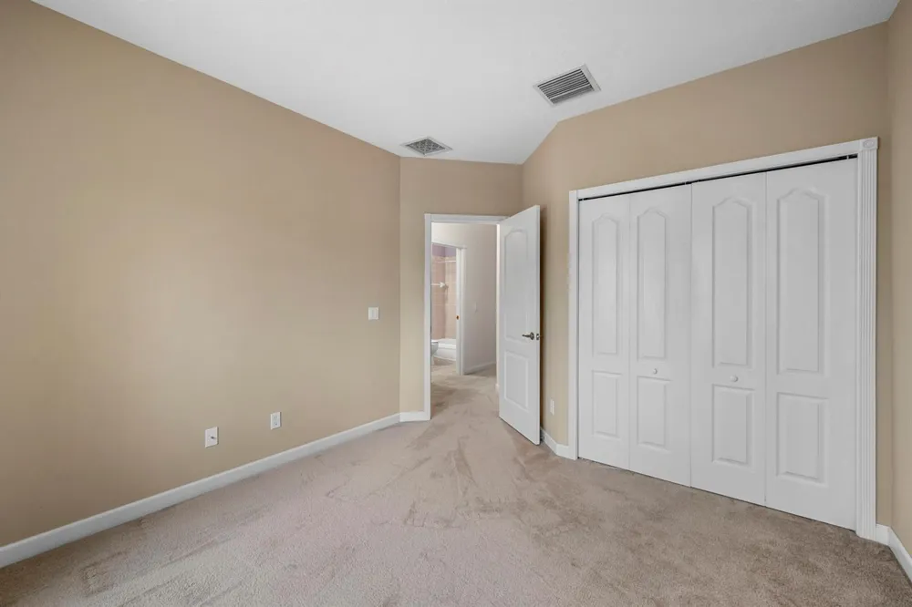 2545 Creekside Drive Fort Pierce, FL 34981