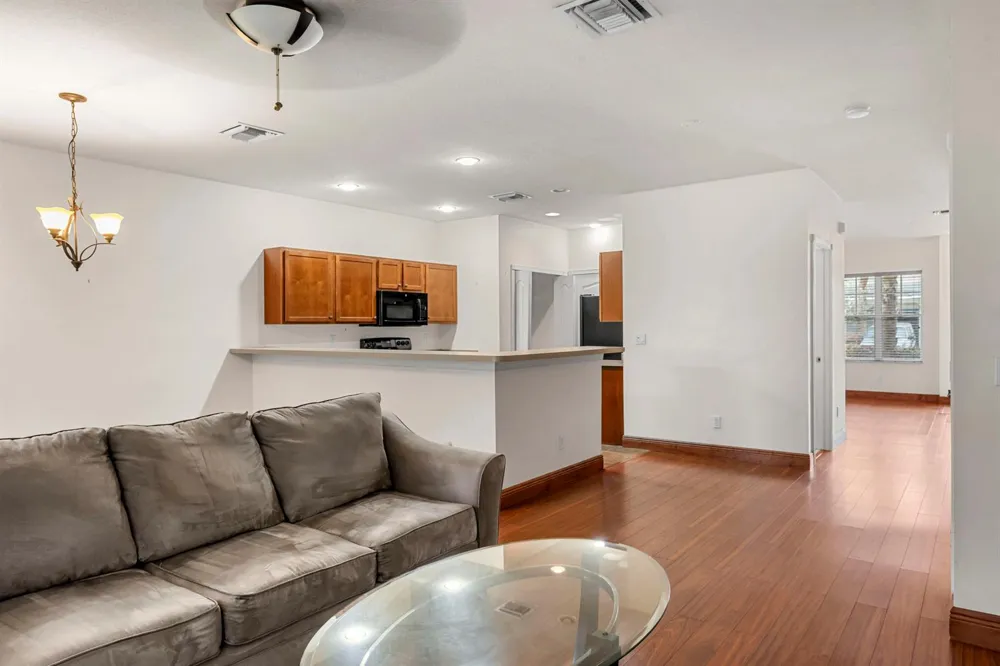 2545 Creekside Drive Fort Pierce, FL 34981