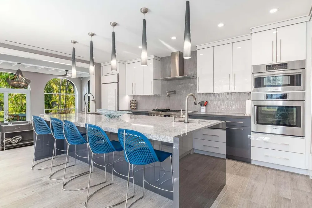 15 S Lake Trail Palm Beach, FL 33480