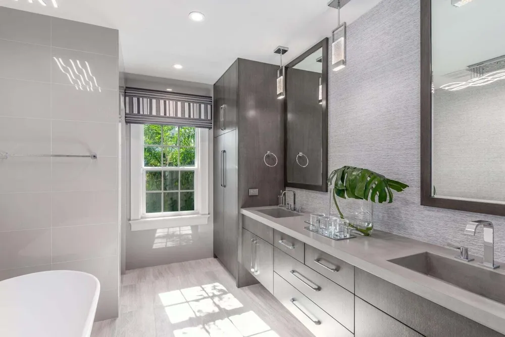 15 S Lake Trail Palm Beach, FL 33480