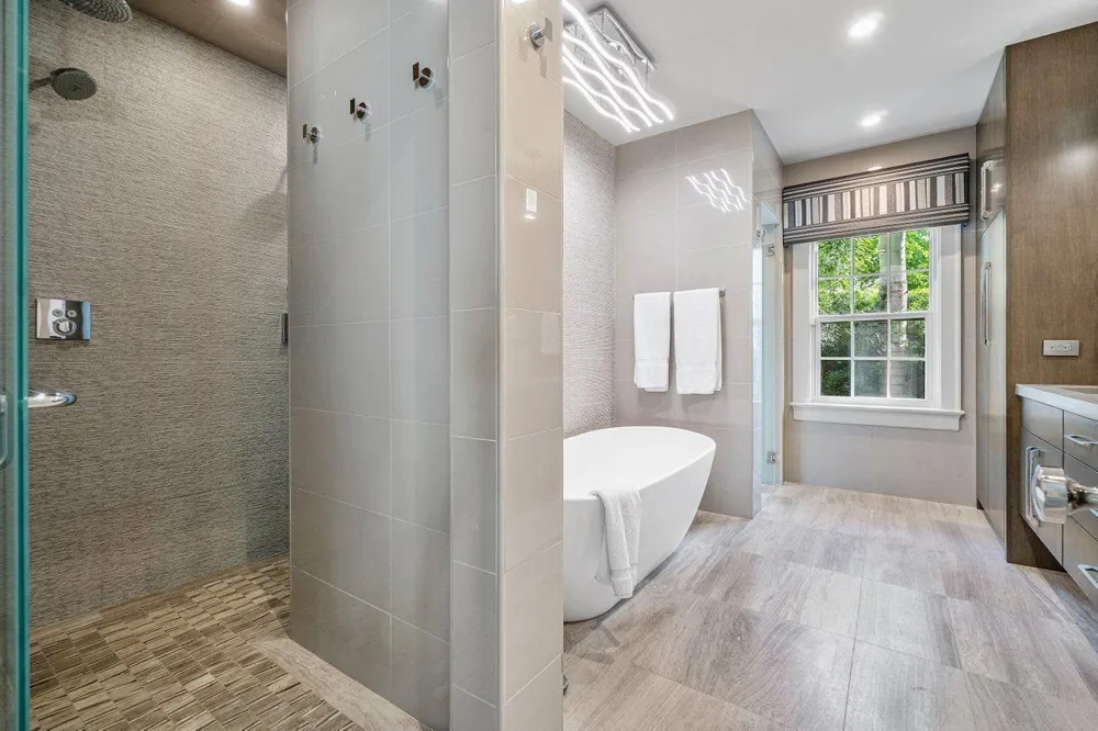 15 S Lake Trail Palm Beach, FL 33480