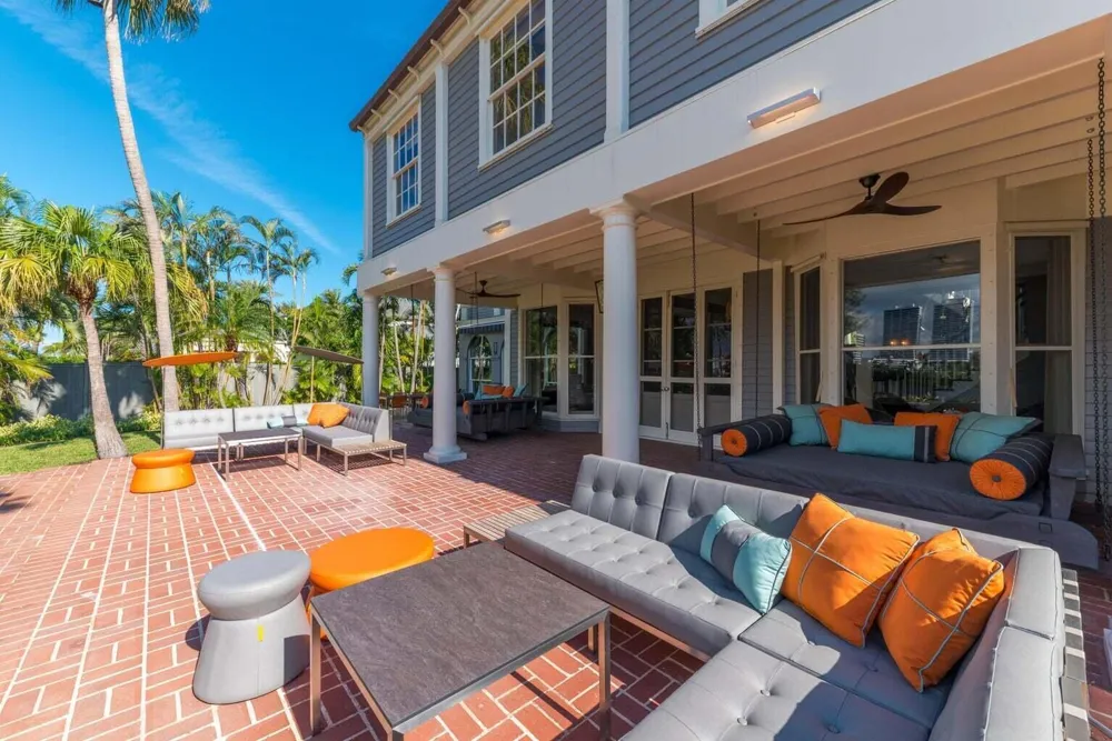 15 S Lake Trail Palm Beach, FL 33480