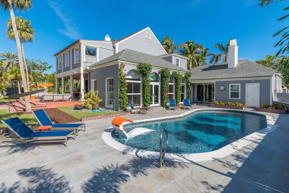 15 S Lake Trail Palm Beach, FL 33480