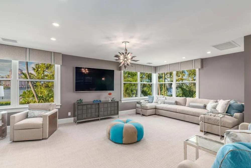 15 S Lake Trail Palm Beach, FL 33480