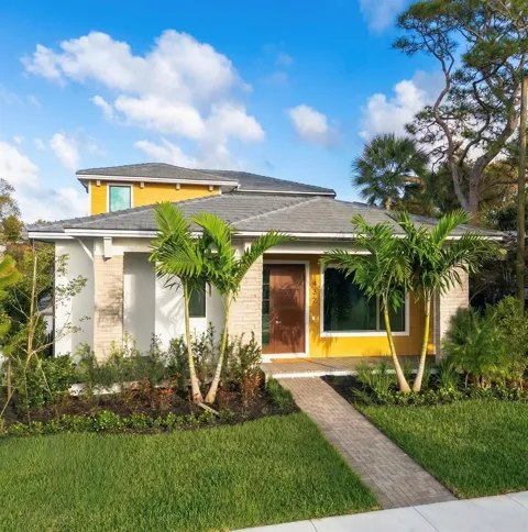 432 NW North River Drive