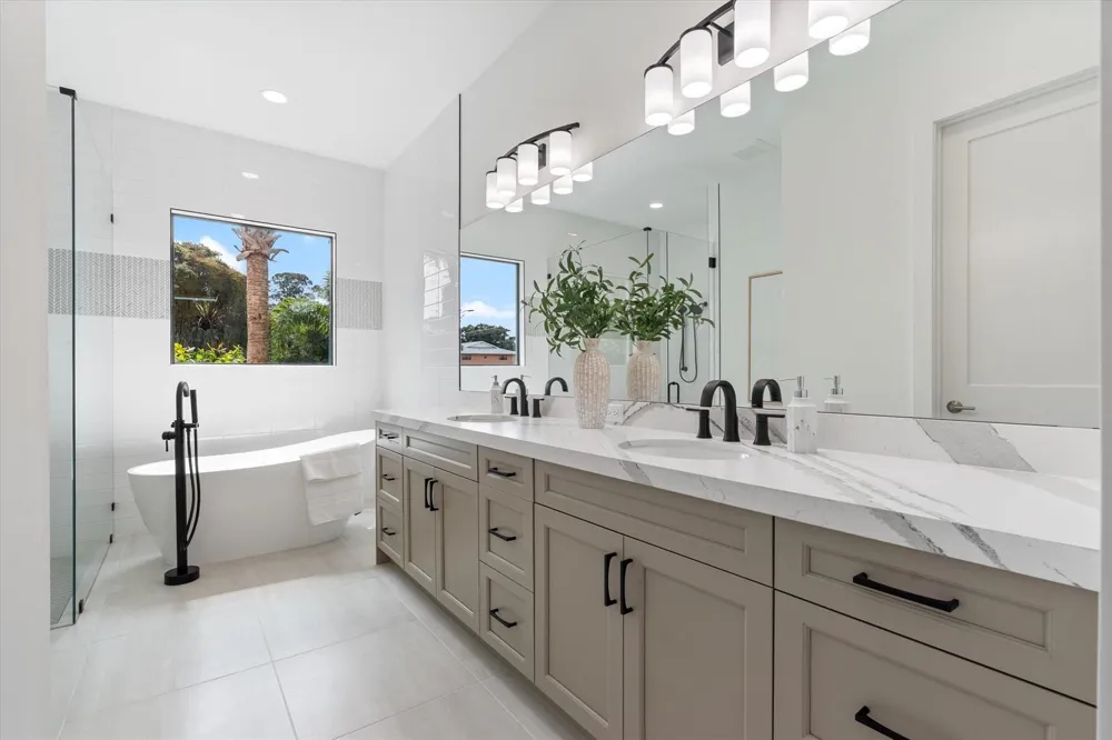 432 NW North River Drive Stuart, FL 34994