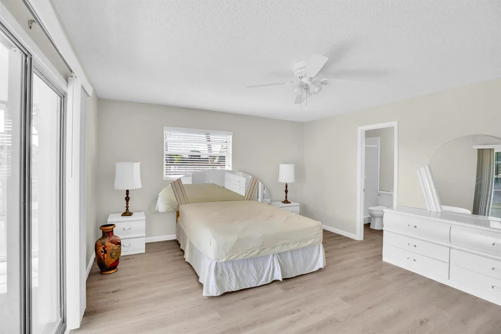 18 Vista Gardens Trail #205 Vero Beach, FL 32962