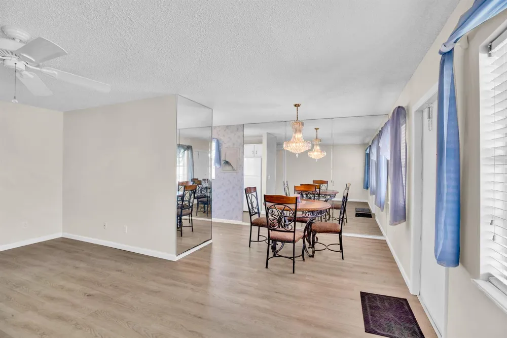 18 Vista Gardens Trail #205 Vero Beach, FL 32962