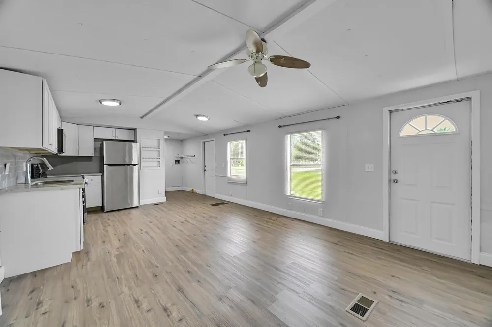 585 NW Avenue D Moore Haven, FL 33471
