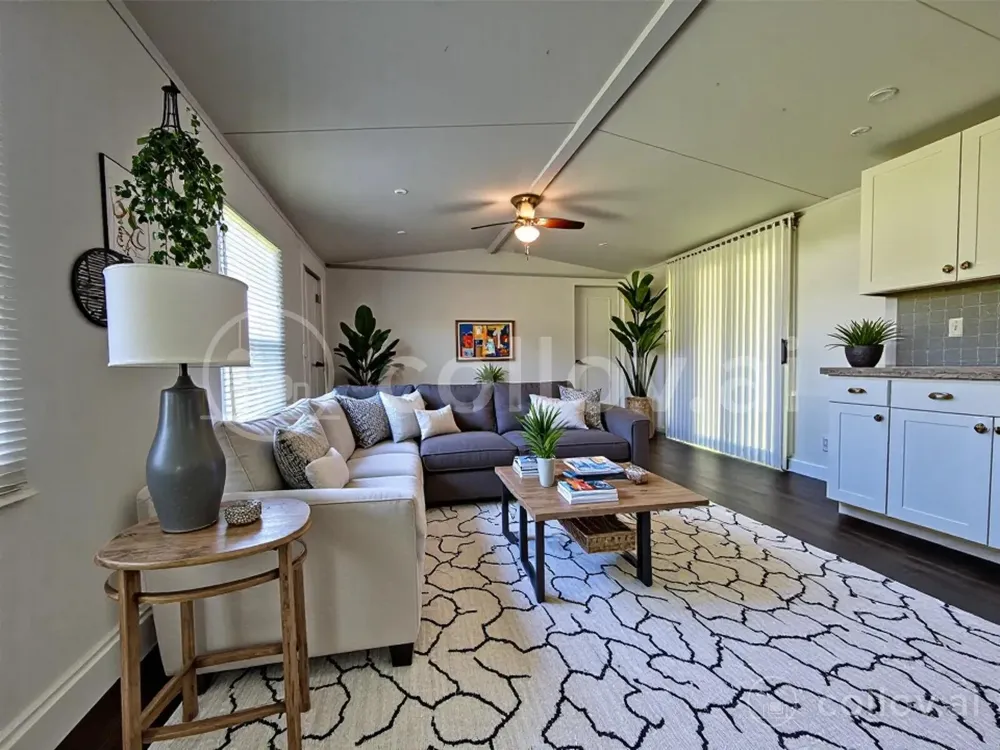 585 NW Avenue D Moore Haven, FL 33471
