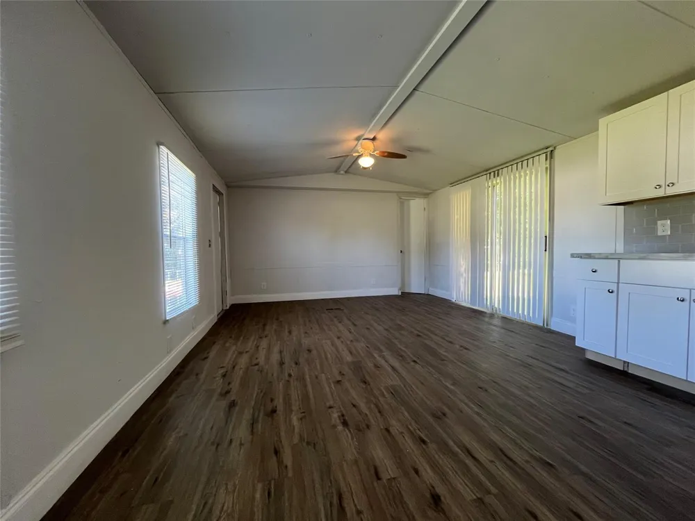 585 NW Avenue D Moore Haven, FL 33471