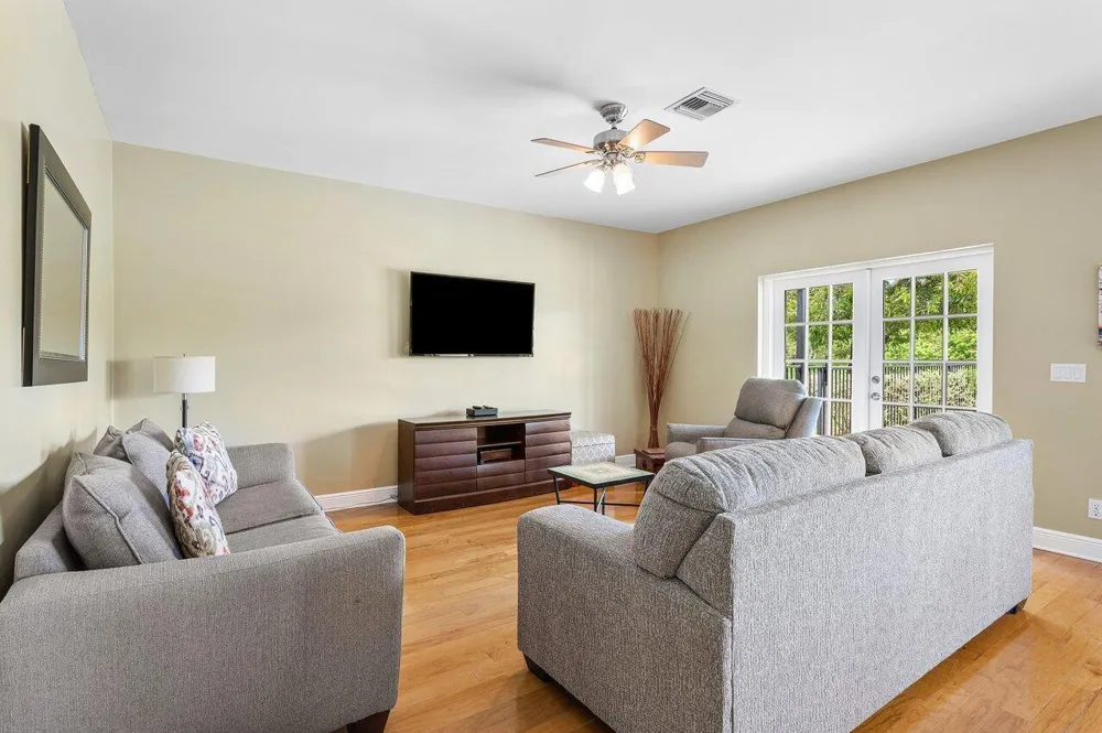 11842 Island Lakes Lane Boca Raton, FL 33498