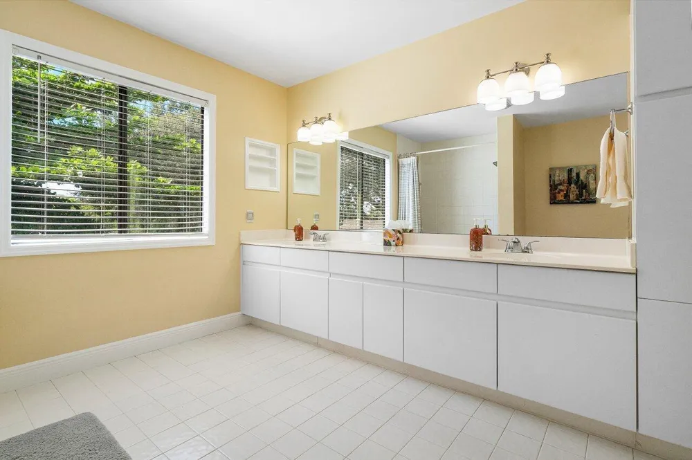 11842 Island Lakes Lane Boca Raton, FL 33498