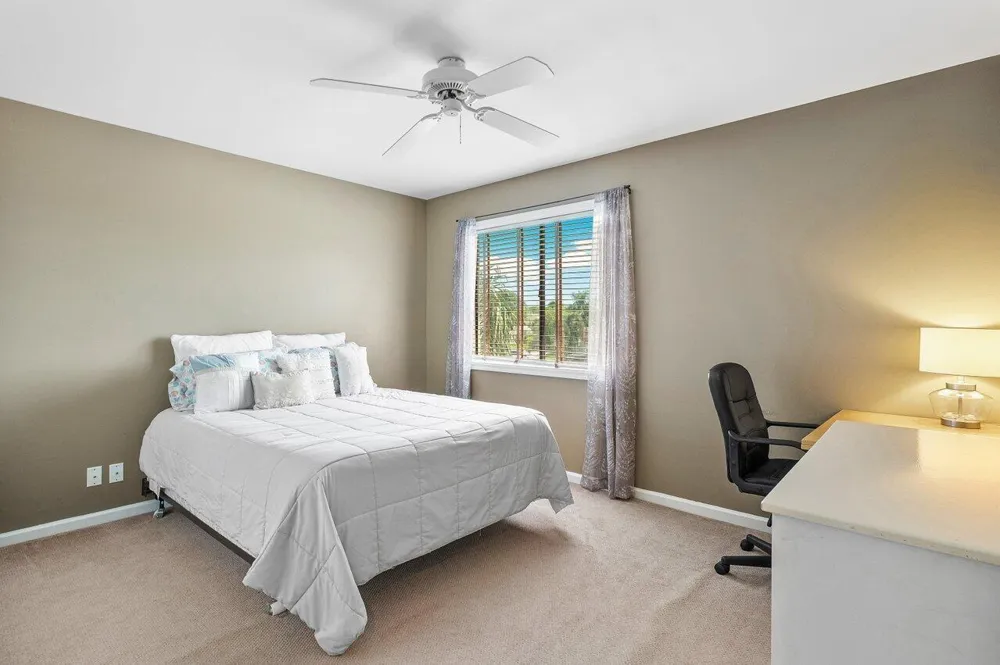 11842 Island Lakes Lane Boca Raton, FL 33498