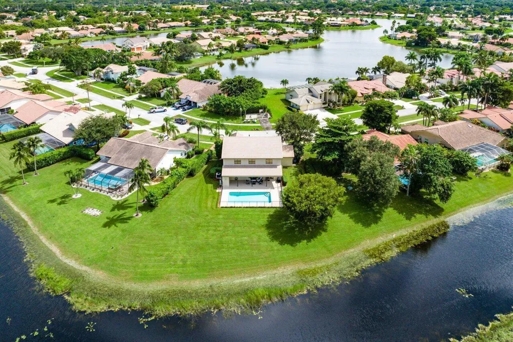 11842 Island Lakes Lane Boca Raton, FL 33498