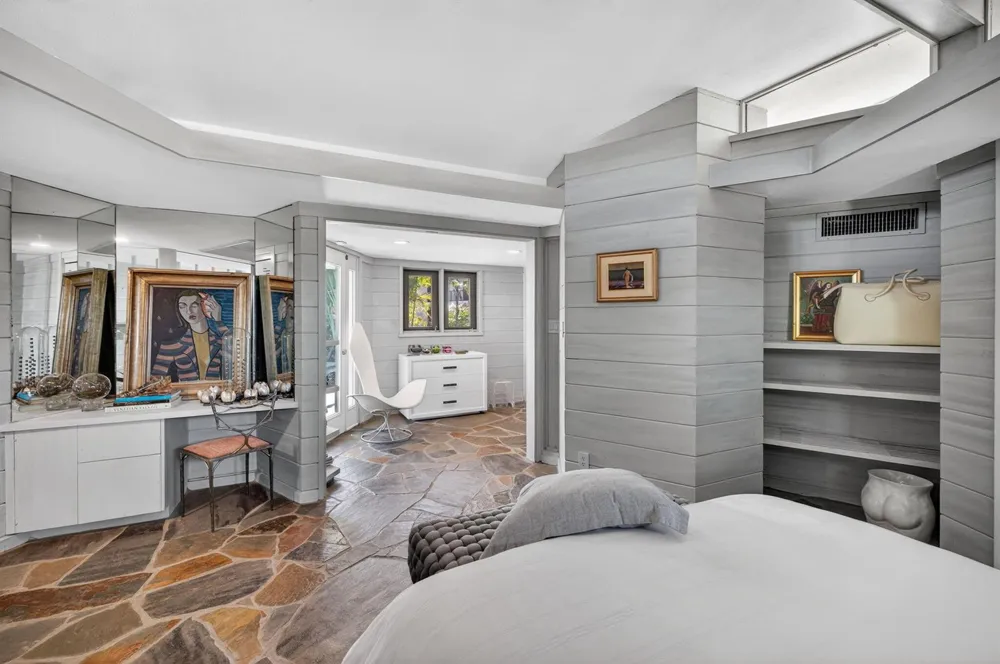 2040 Coral Reef Drive Lauderdale By The Sea, FL 33062