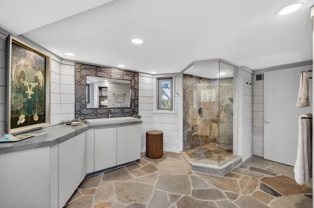 2040 Coral Reef Drive Lauderdale By The Sea, FL 33062