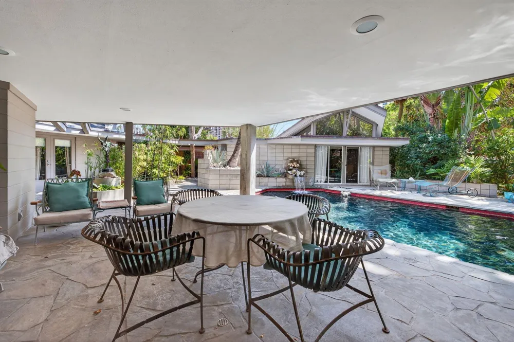 2040 Coral Reef Drive Lauderdale By The Sea, FL 33062