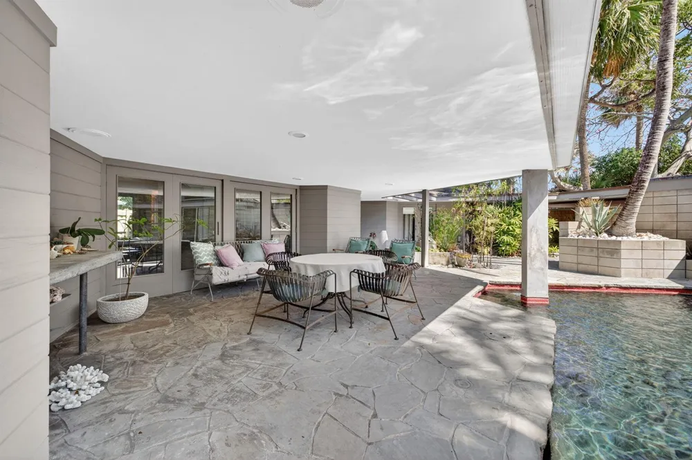 2040 Coral Reef Drive Lauderdale By The Sea, FL 33062