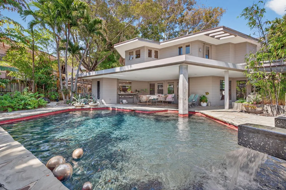 2040 Coral Reef Drive Lauderdale By The Sea, FL 33062