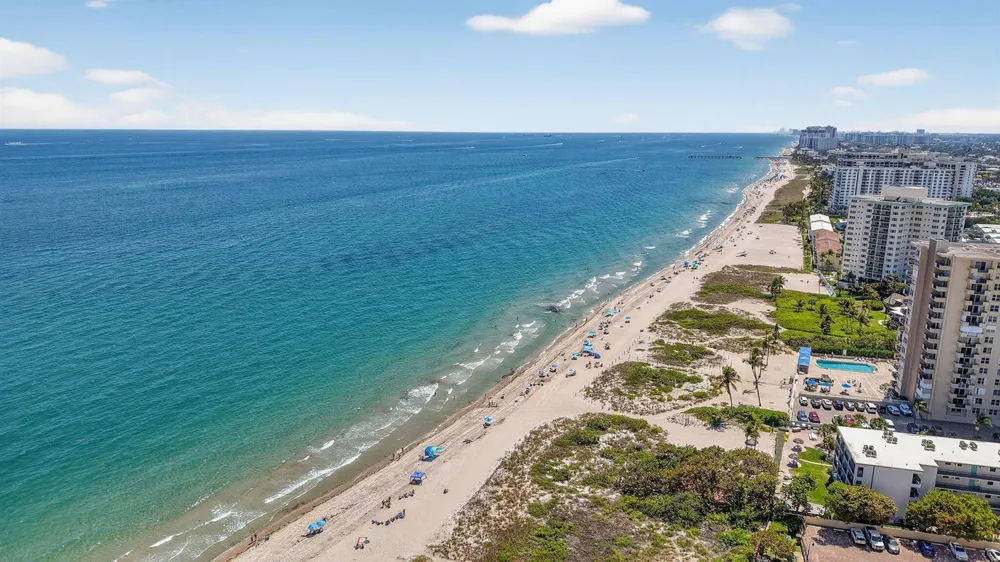 2040 Coral Reef Drive Lauderdale By The Sea, FL 33062