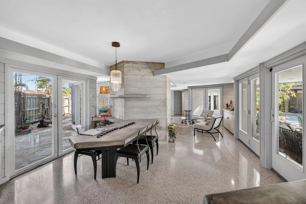 2040 Coral Reef Drive Lauderdale By The Sea, FL 33062
