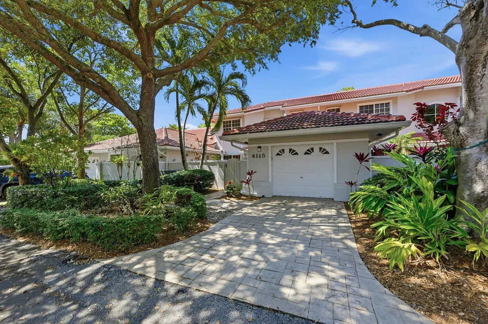 4115 Carriage Drive #P2 Pompano Beach, FL 33069